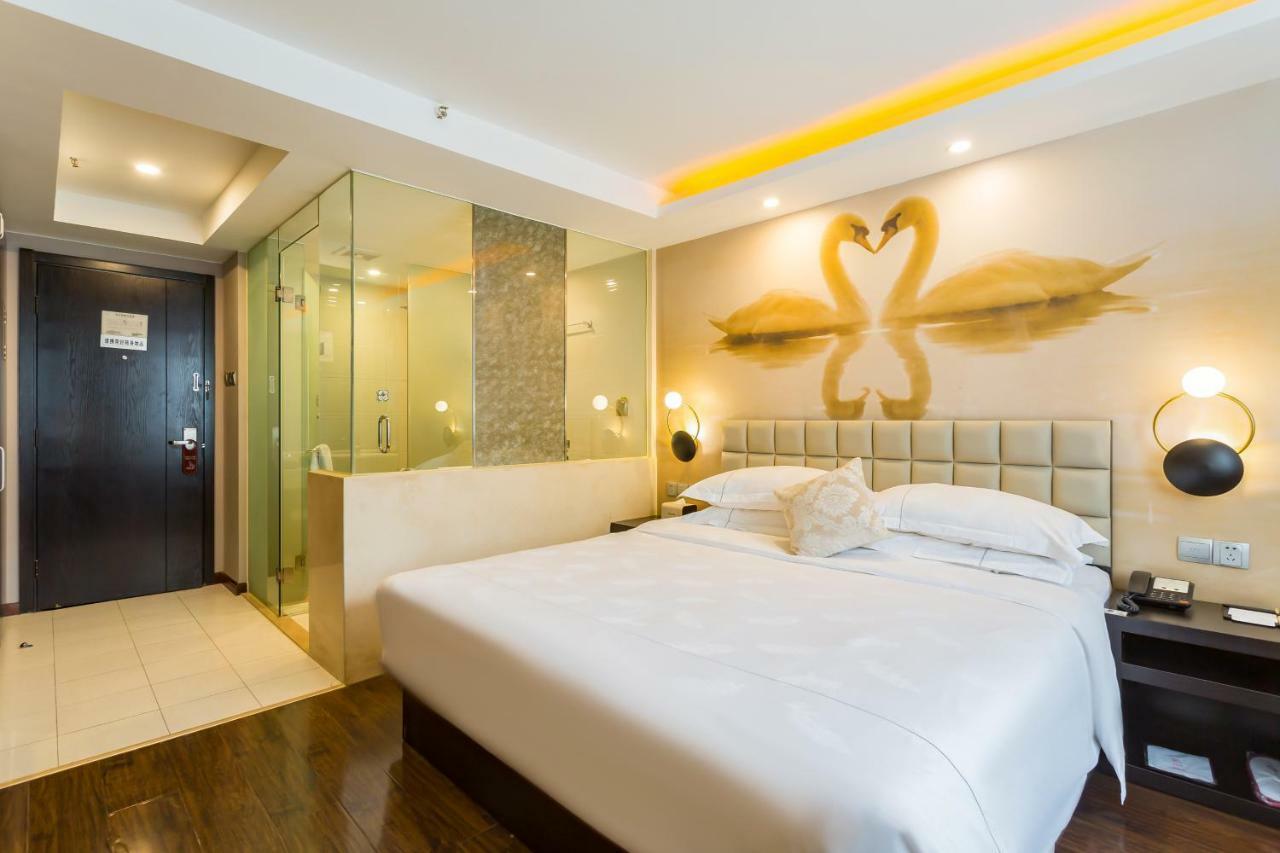 Jingli Hongyizhan Hotel Beijing Sanlitun Exterior foto